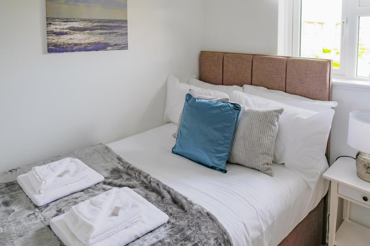 Modern & Artistic Design Humphreys - Sleep 6 Apartemen